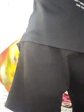 Snapshot of juanalge26 chatting on 03/26/26, 03:56 juanalge26 online show from 03/26/26, 03:56