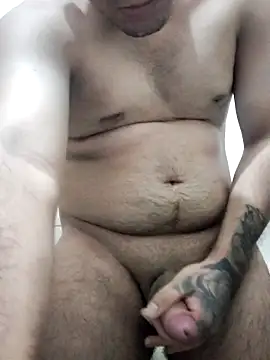 Snapshot of juanalge26 chatting on 03/29/26, 04:56 juanalge26 online show from 03/29/26, 04:56