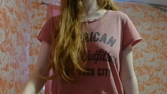 strawberrysmoothie online show from 01/11/26, 06:02