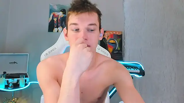 4ever dude online show from 02/12/25, 05:05