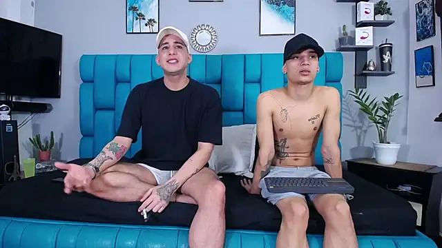 Leon hot X online show from 02/02/25, 06:31