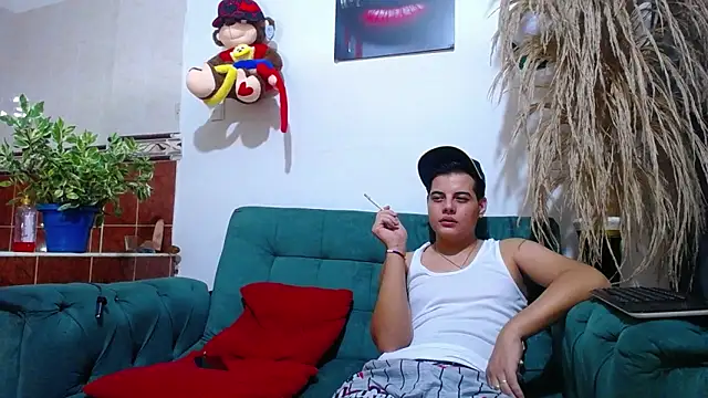 Leon hot X online show from 02/17/25, 11:42