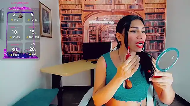 Snapshot of khiara_moretti chatting on 12/16/24, 07:32 khiara moretti online show from 12/16/24, 07:32