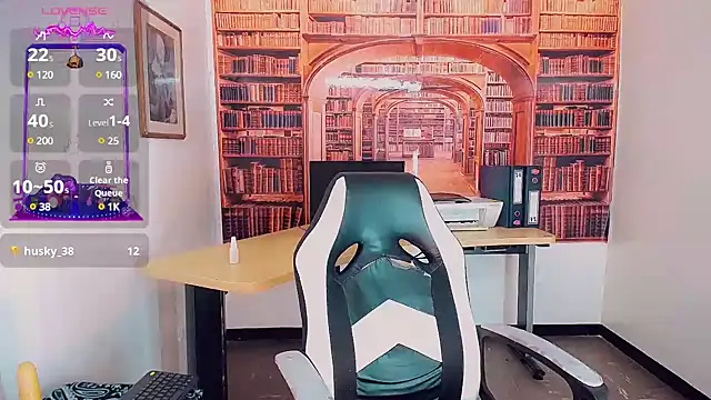 Snapshot of khiara_moretti chatting on 02/05/25, 01:37 khiara moretti online show from 02/05/25, 01:37