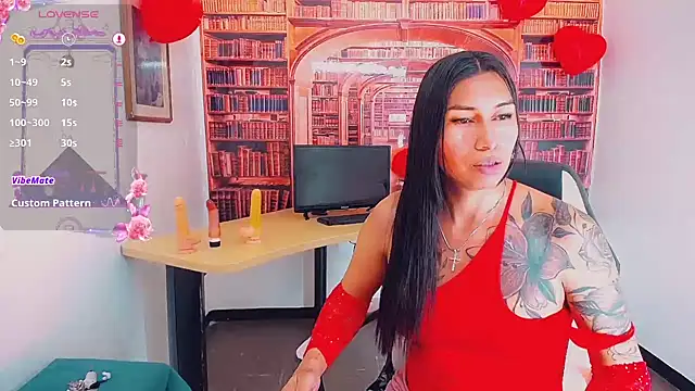 Snapshot of khiara_moretti chatting on 02/12/25, 10:37 khiara moretti online show from 02/12/25, 10:37