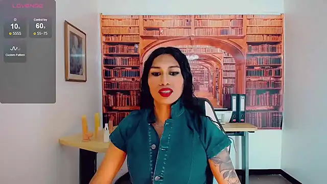 Snapshot of khiara_moretti chatting on 02/27/25, 07:26 khiara moretti online show from 02/27/25, 07:26