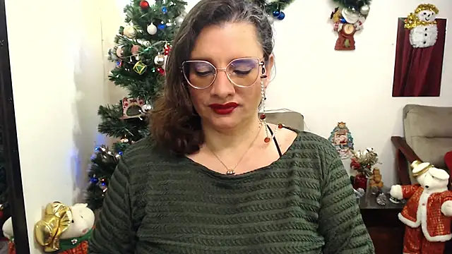 Aleja Gonzales online show from 12/25/24, 08:07
