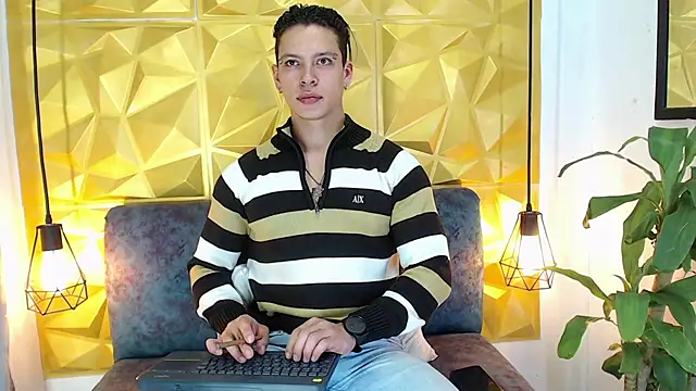 Snapshot of Baxter_Dex chatting on 12/06/24, 03:19 Baxter Dex online show from 12/06/24, 03:19