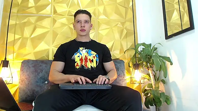 Snapshot of Baxter_Dex chatting on 12/13/24, 03:49 Baxter Dex online show from 12/13/24, 03:49