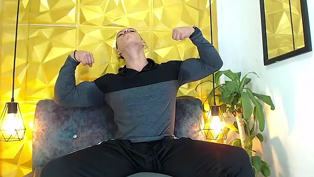 Snapshot of Baxter_Dex chatting on 12/17/24, 04:01 Baxter Dex online show from 12/17/24, 04:01