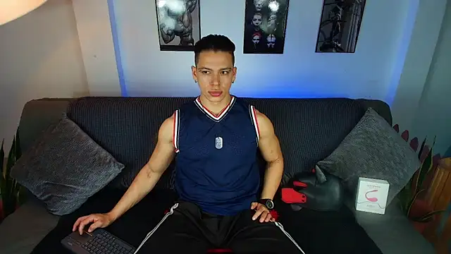 Snapshot of Baxter_Dex chatting on 11/03/25, 11:04 Baxter Dex online show from 11/03/25, 11:04