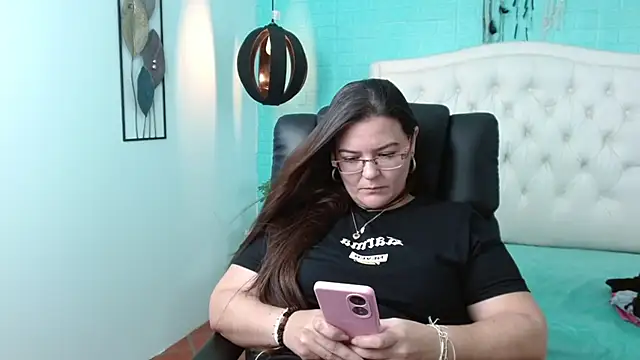 MsJossie online show from 01/14/25, 03:53