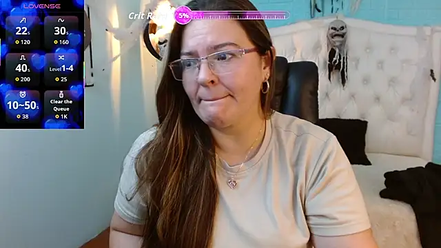 MsJossie online show from 10/28/25, 03:32