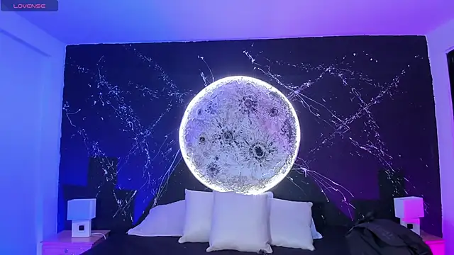 Agathaargent  online show from 01/25/25, 08:31