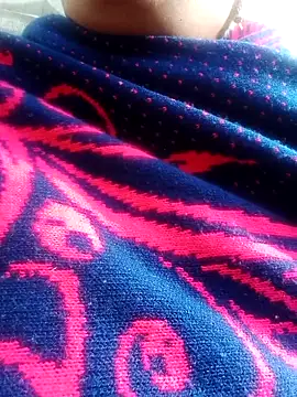 Snapshot of Shoni__ chatting on 01/06/26, 10:19 Shoni online show from 01/06/26, 10:19