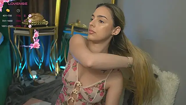 ScarletColes online show from 03/17/25, 10:28