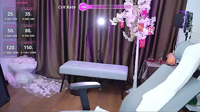 tina0604 online show from 10/10/25, 12:20