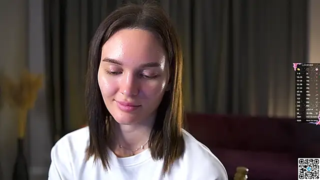 AnneKlint online show from 01/04/25, 02:25