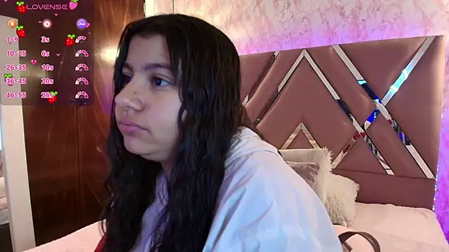 Miaa Smiith1 online show from 02/07/25, 12:06