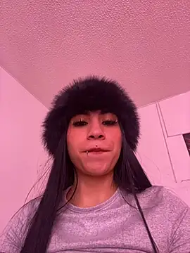 Bunny sexy01 online show from 02/28/25, 06:20