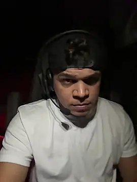 christian0009 online show from 03/16/26, 05:35