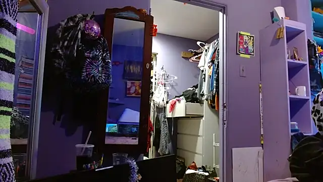 watermellonpussy online show from 02/09/26, 07:23