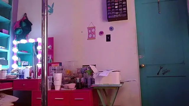 watermellonpussy online show from 02/27/26, 05:57