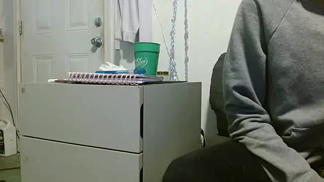 watermellonpussy online show from 04/12/26, 01:32