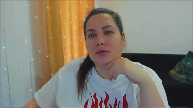  madalexa  online show from 11/05/25, 06:02