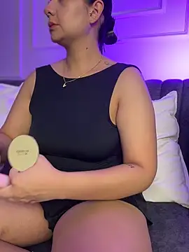 GabriellaFerrer online show from 04/04/26, 10:13