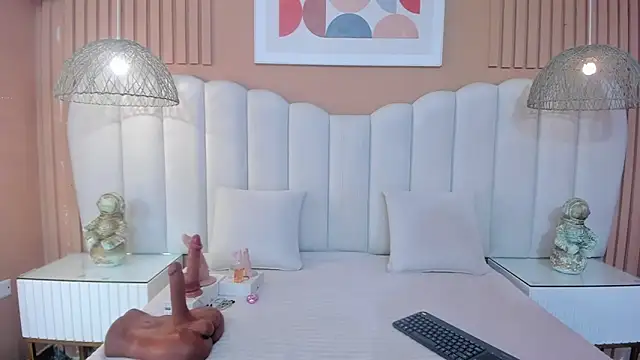 Snapshot of Sara_Vanegas chatting on 03/04/26, 11:49 Sara Vanegas online show from 03/04/26, 11:49