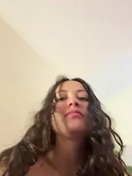 Megan Rodrigo online show from 03/25/26, 12:33