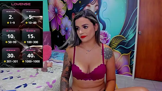 mia bigtits17 online show from 03/19/25, 08:32