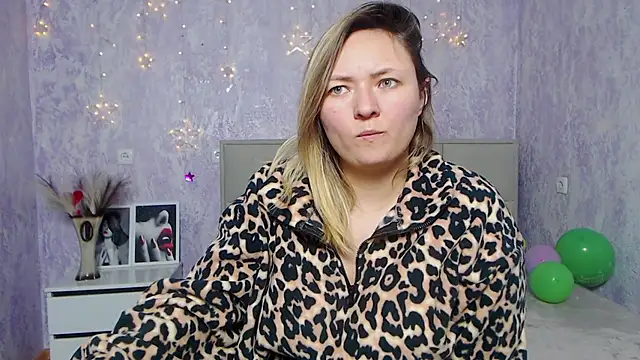 SallyVerda online show from 01/17/25, 09:28