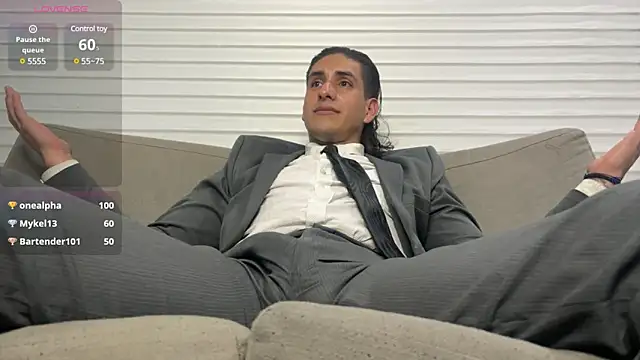 Tom blunt96 online show from 01/28/25, 06:49