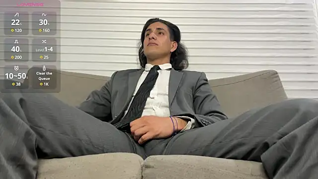 Tom blunt96 online show from 01/30/25, 03:11