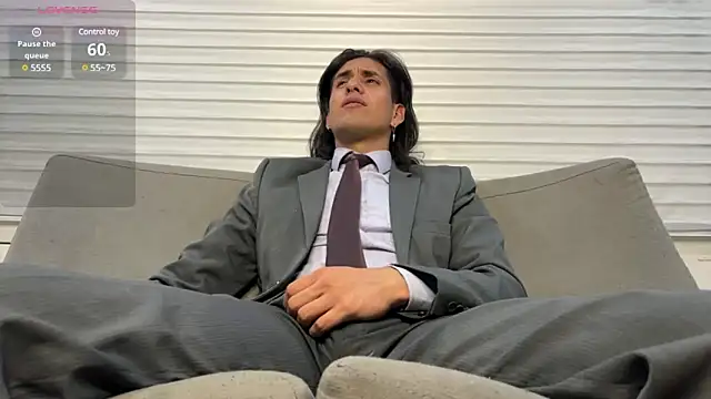 Tom blunt96 online show from 02/03/25, 03:31