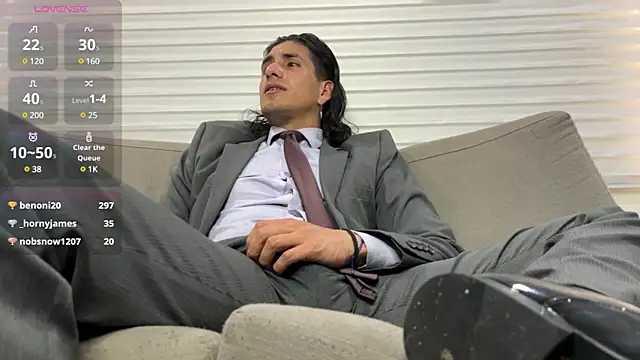 Tom blunt96 online show from 02/06/25, 03:20