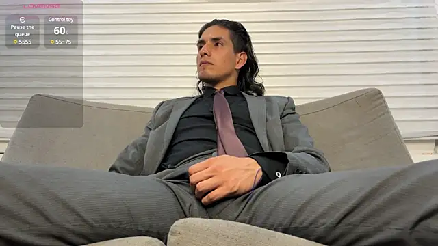 Tom blunt96 online show from 02/12/25, 12:05