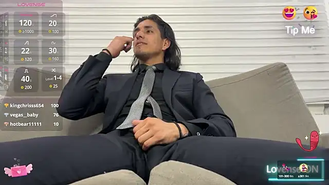 Tom blunt96 online show from 02/14/25, 11:42