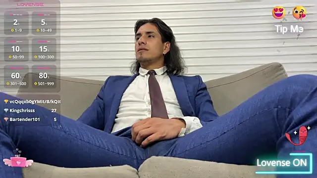 Tom blunt96 online show from 02/16/25, 03:47