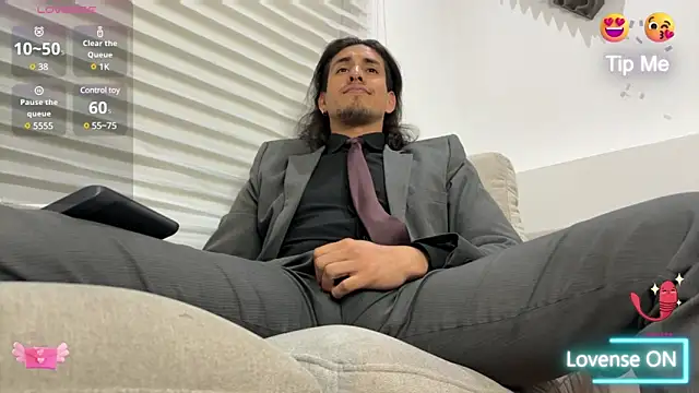 Tom blunt96 online show from 02/24/25, 05:00