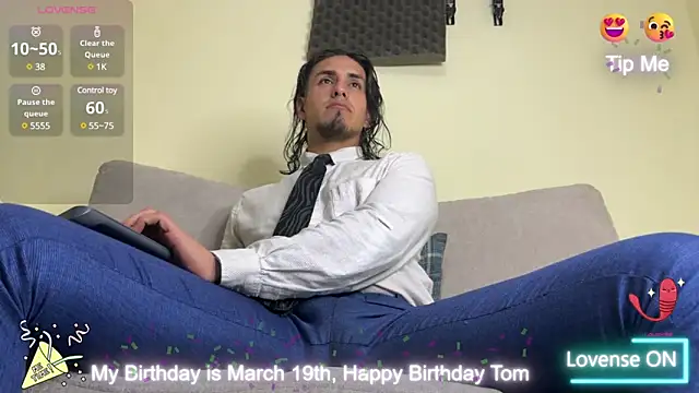 Tom blunt96 online show from 03/18/25, 05:20
