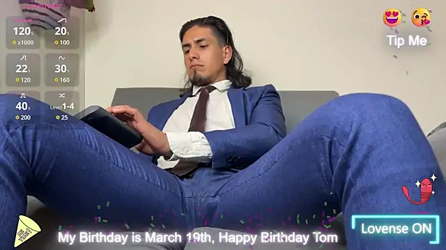 Tom blunt96 online show from 03/22/25, 06:36