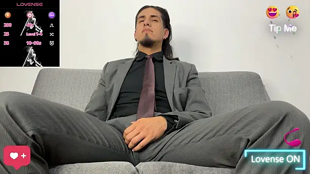 Tom blunt96 online show from 09/11/25, 07:08