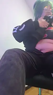 lucky-leah online show from 02/27/26, 03:28