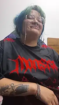 lucky-leah online show from 03/18/26, 04:04