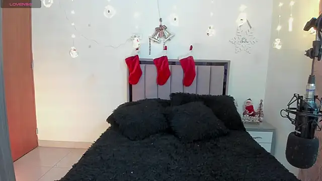 Kayla foxxy online show from 12/03/25, 03:58