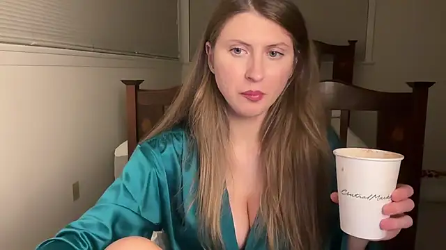 YUMIandbigWOLF online show from 03/04/26, 02:39