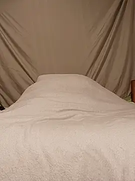 Snapshot of niesmialy39oon chatting on 11/01/25, 05:42 niesmialy39oon online show from 11/01/25, 05:42